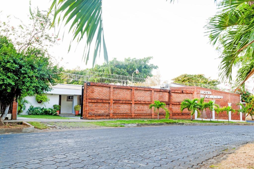 Hotel El Almendro Managua Luaran gambar