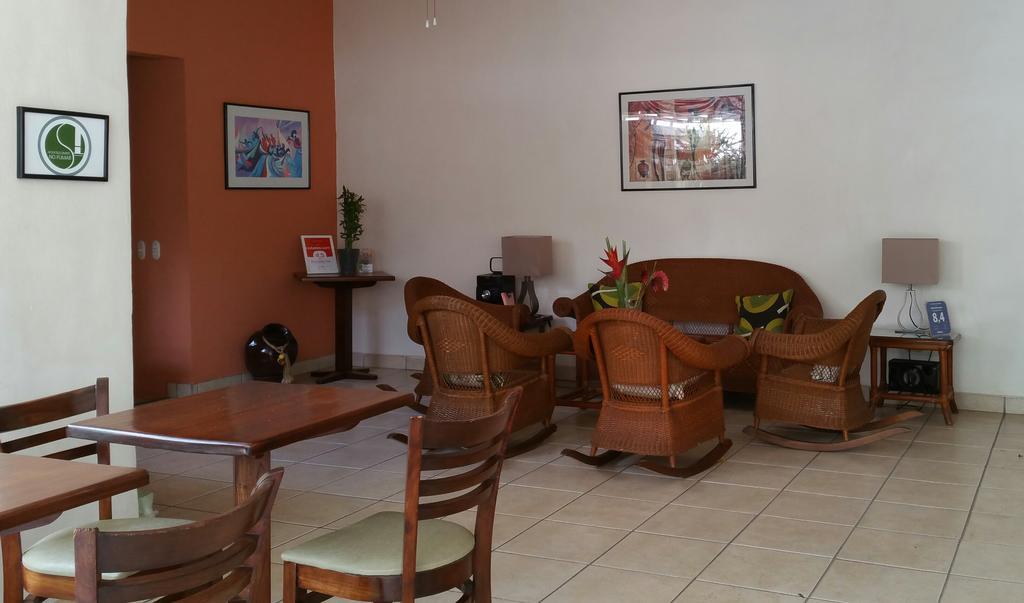 Hotel El Almendro Managua Luaran gambar