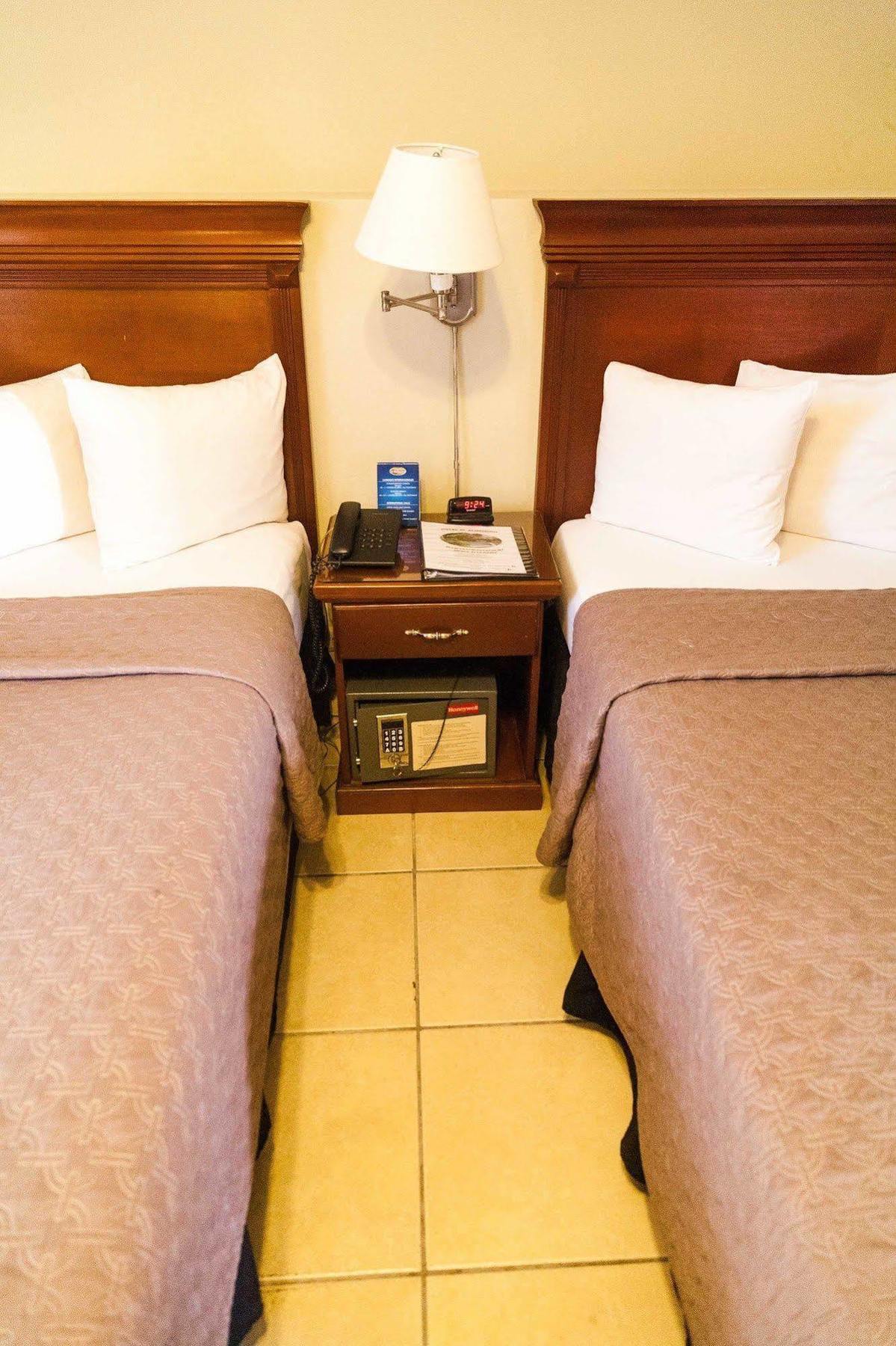 Hotel El Almendro Managua Luaran gambar